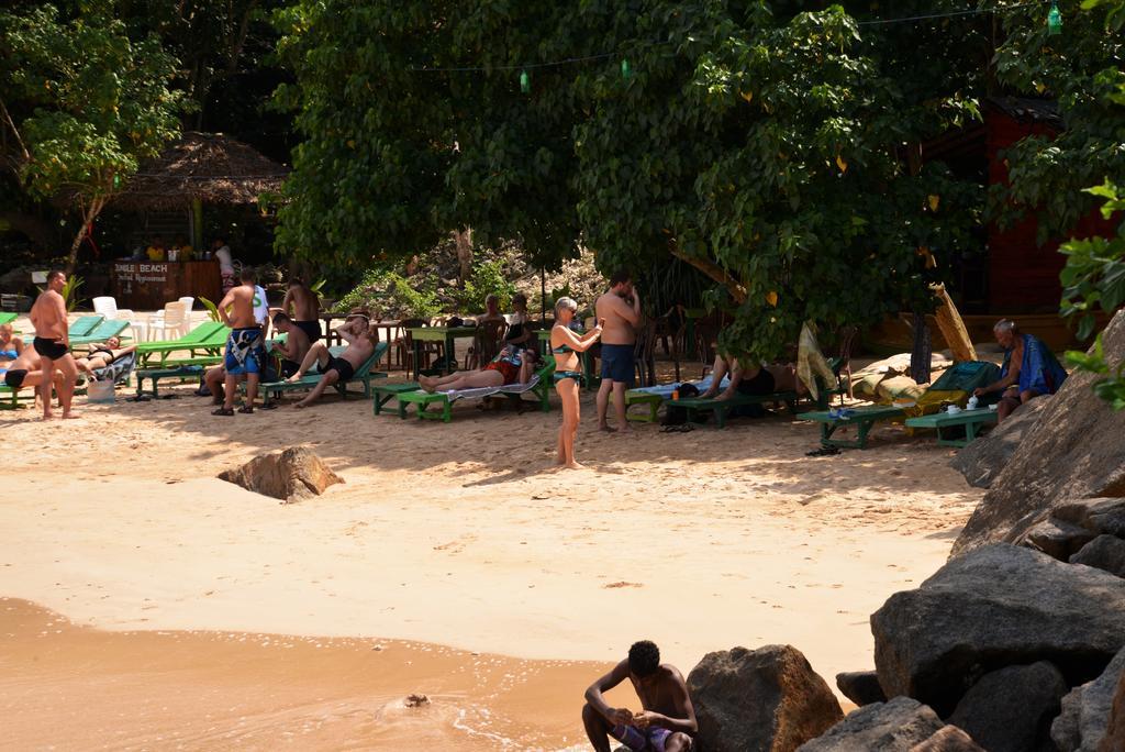 Jungle Beach Hostel Unawatuna Exterior foto
